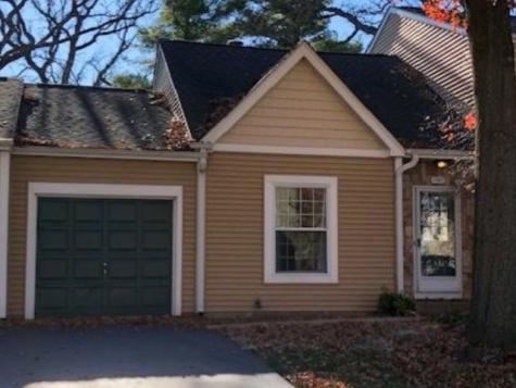 1943 Ozark Parkway Algonquin IL 60102