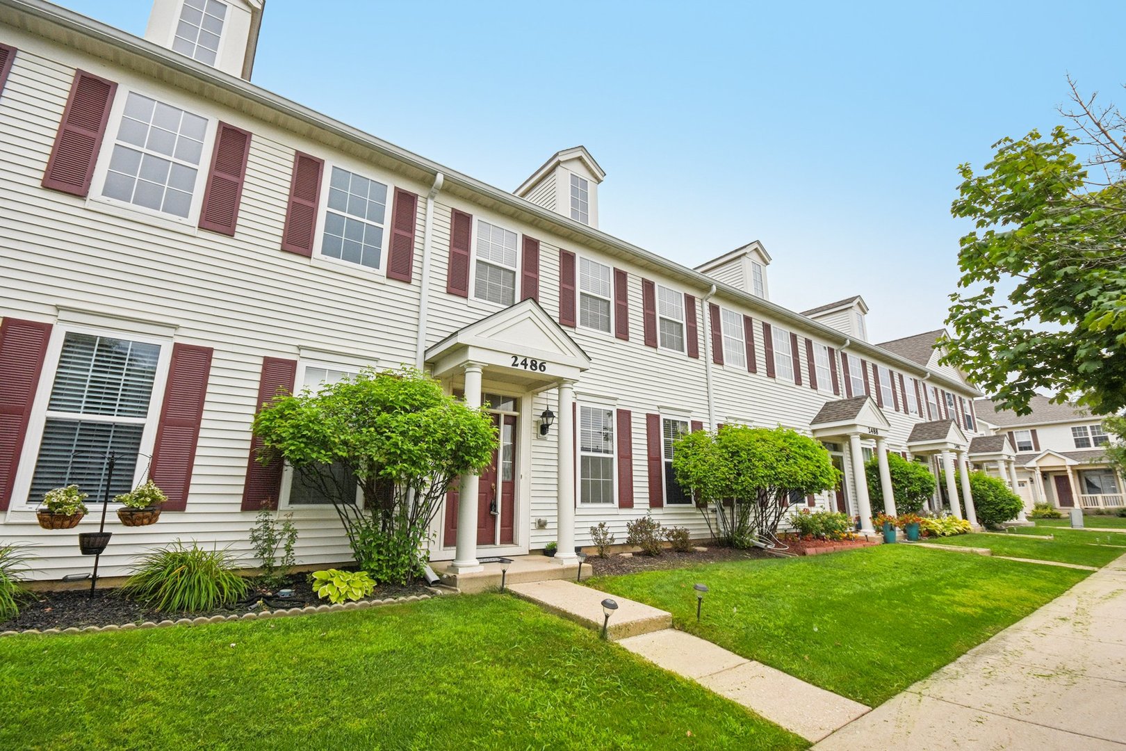 2486 Georgetown Circle Aurora IL 60503