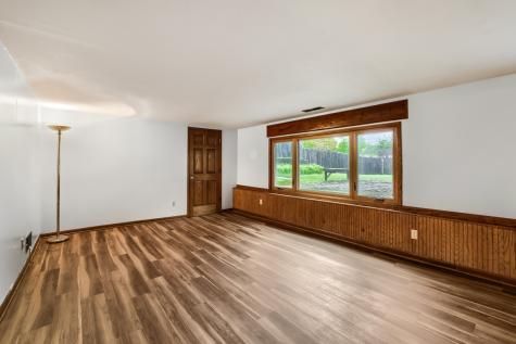 405 Baldwin Avenue Waukegan IL 60085