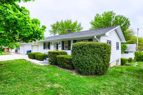 405 Baldwin Avenue Waukegan IL 60085