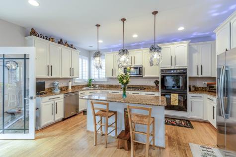 7449 Brentwood Lane Gurnee IL 60031