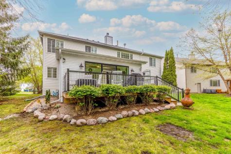 7449 Brentwood Lane Gurnee IL 60031