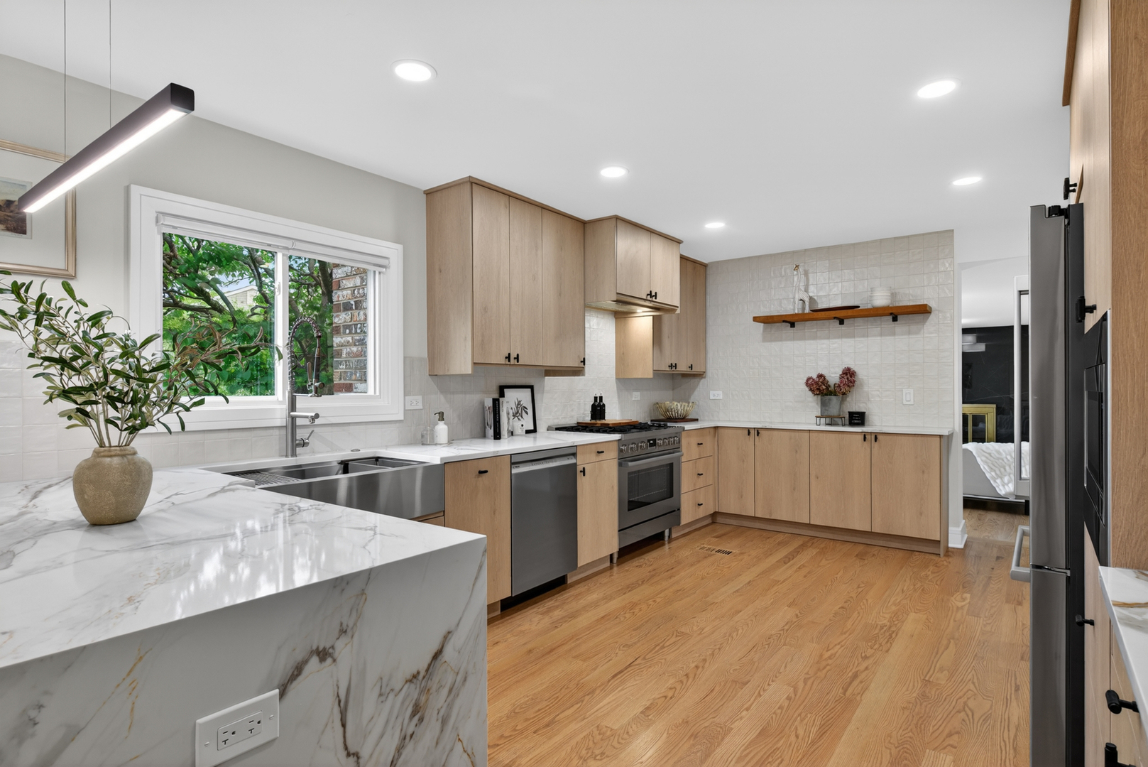 1134 Jamestown Court Schaumburg IL 60193