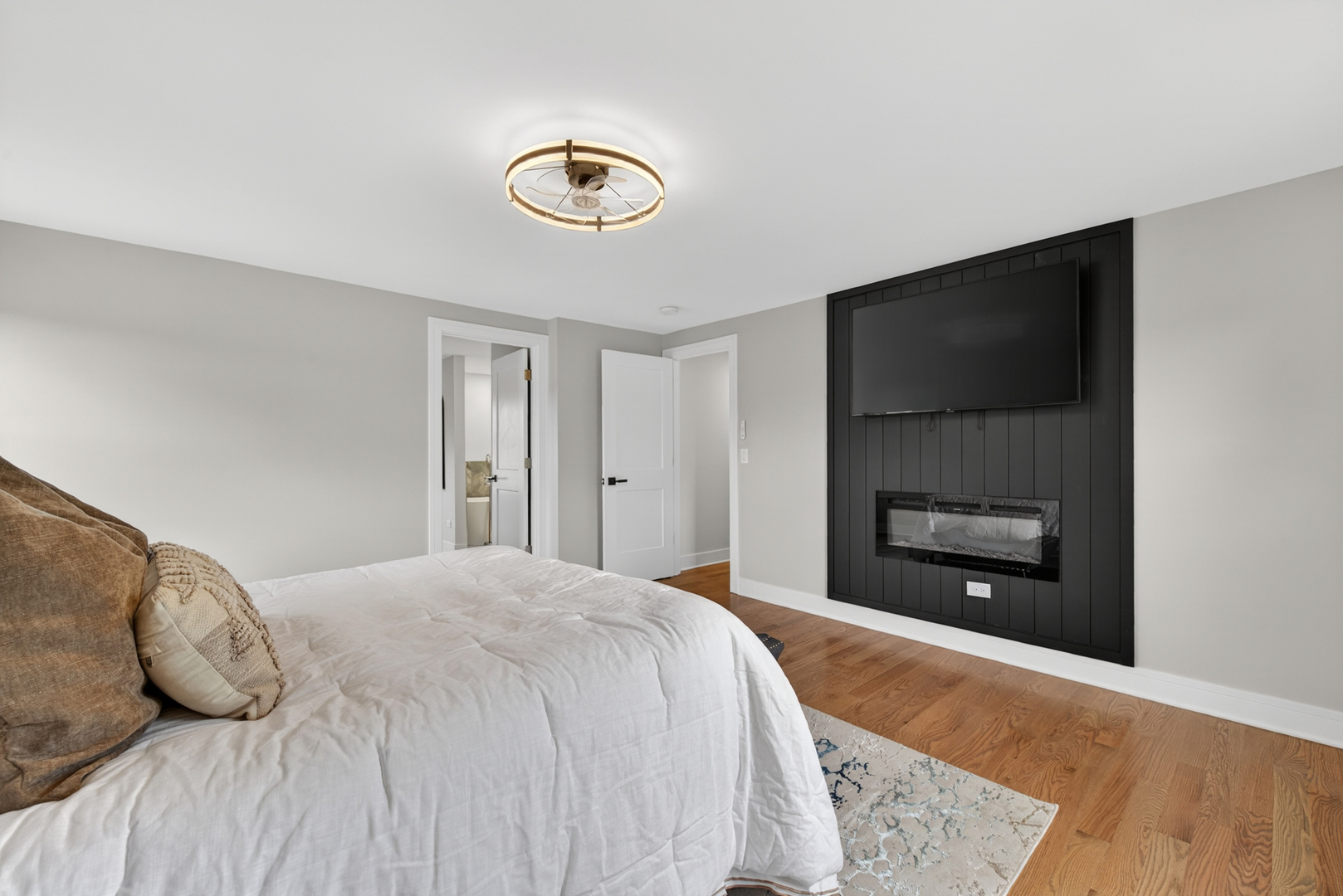 1134 Jamestown Court Schaumburg IL 60193