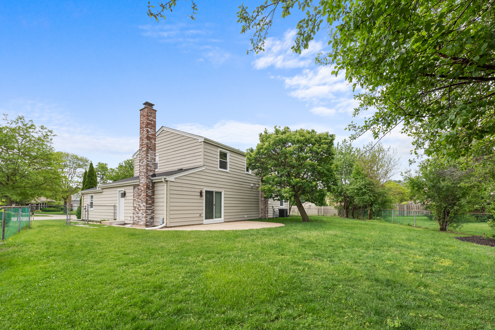 1134 Jamestown Court Schaumburg IL 60193