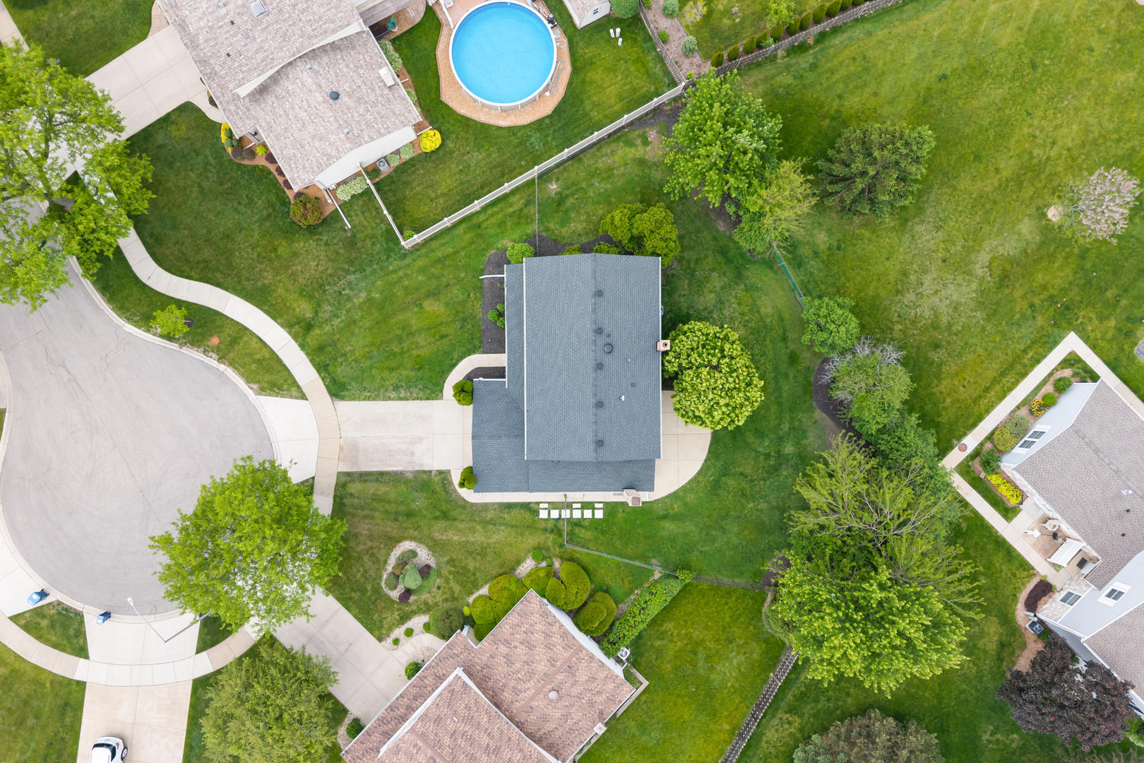 1134 Jamestown Court Schaumburg IL 60193