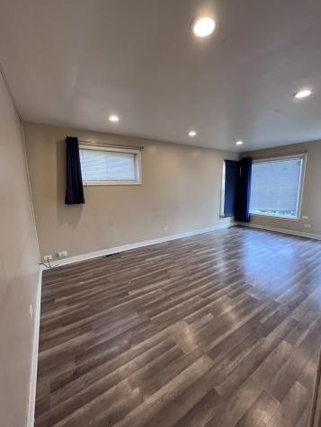 17002 Lorenz Avenue Lansing IL 60438