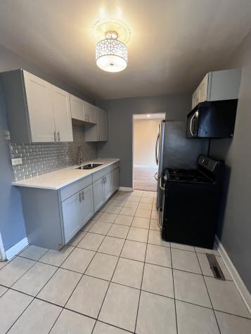 17002 Lorenz Avenue Lansing IL 60438