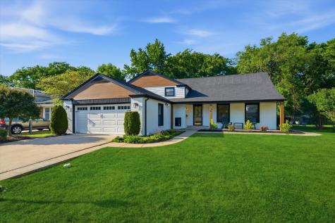 12 West Pickwick Road Arlington Heights IL 60005