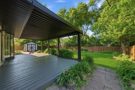 12 West Pickwick Road Arlington Heights IL 60005