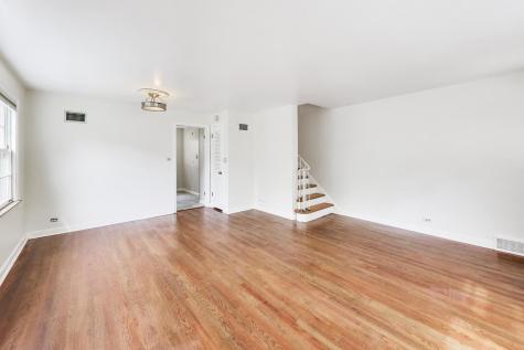 7911 North Avenue River Forest IL 60305