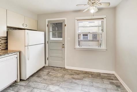 7911 North Avenue River Forest IL 60305