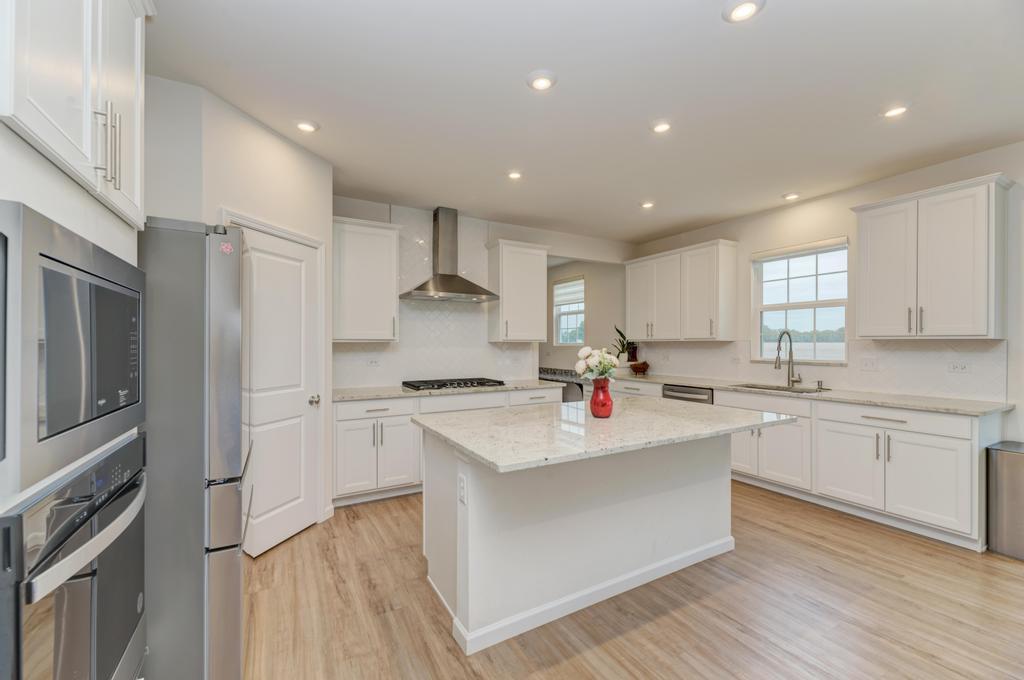 23458 West Lansdowne Road Plainfield IL 60585