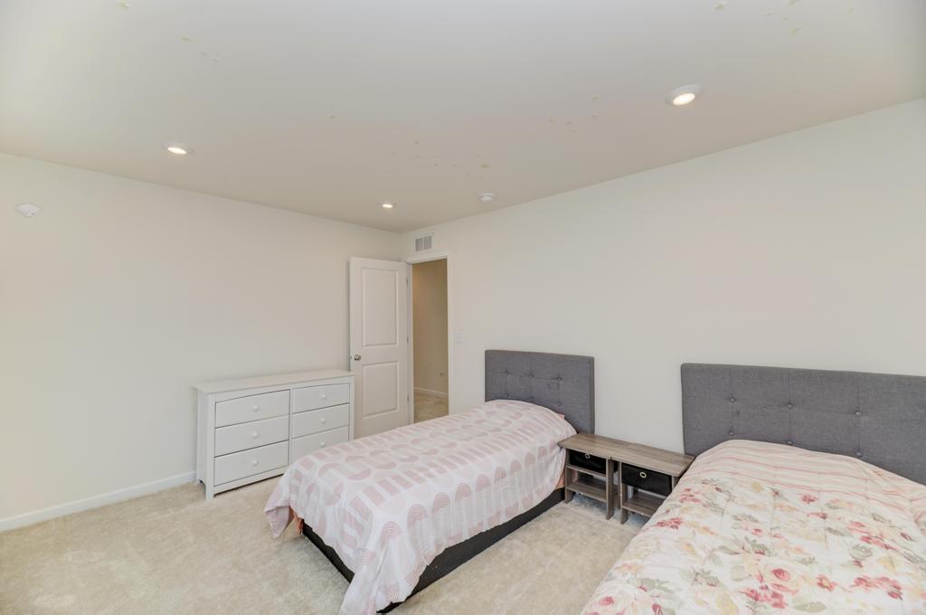 23458 West Lansdowne Road Plainfield IL 60585