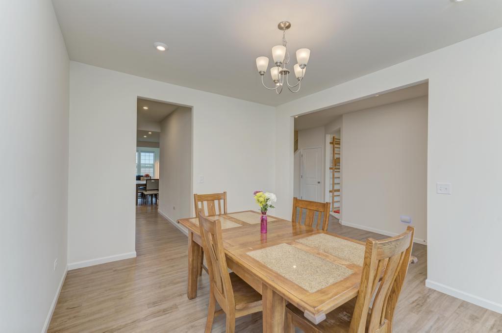 23458 West Lansdowne Road Plainfield IL 60585
