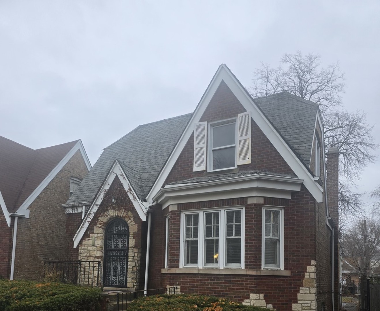 8411 South Indiana Avenue Chicago IL 60619