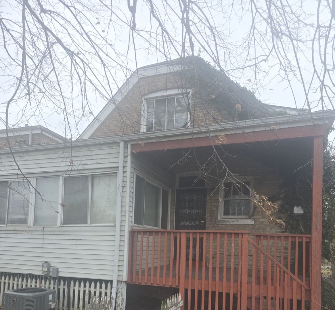 8411 South Indiana Avenue Chicago IL 60619