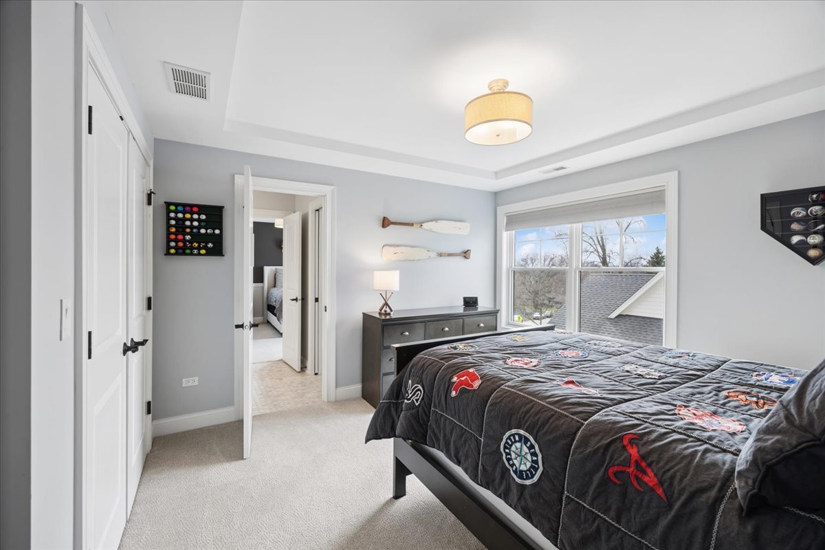 4620 Stonewall Avenue Downers Grove IL 60515