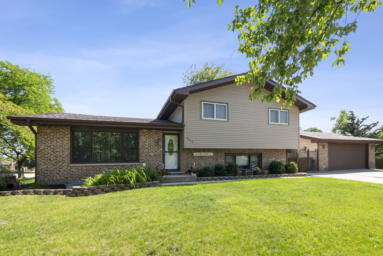 8535 169TH Street Tinley Park IL 60487