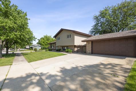 8535 169TH Street Tinley Park IL 60487