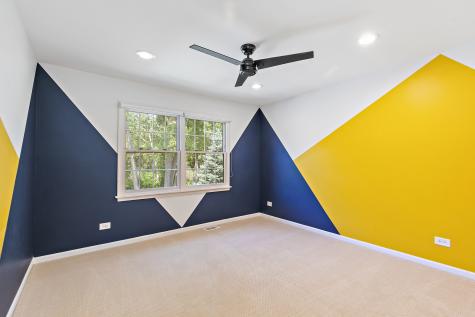 3735 Thunderbird Lane Crystal Lake IL 60012