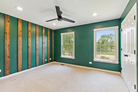 3735 Thunderbird Lane Crystal Lake IL 60012