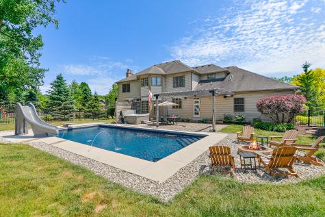 3735 Thunderbird Lane Crystal Lake IL 60012