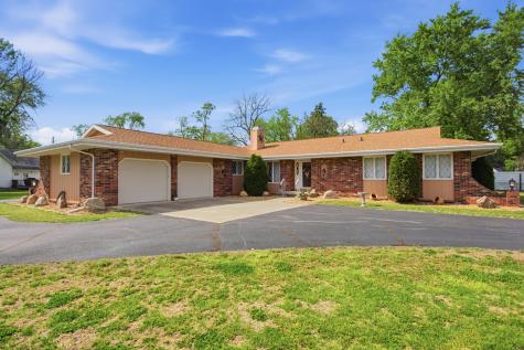 208 Water Street Kansas IL 61933