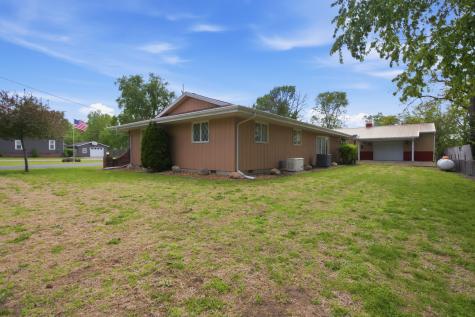 208 Water Street Kansas IL 61933