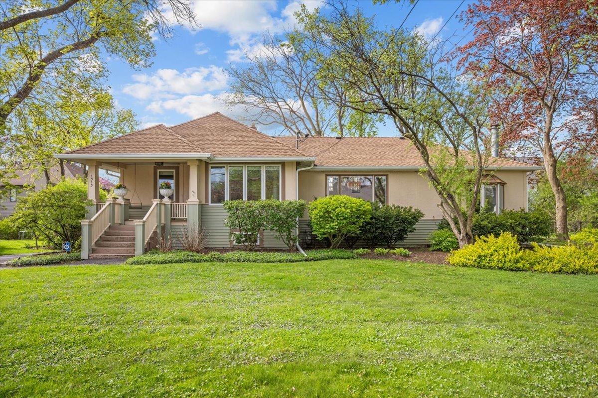 1515 Rosewood Avenue Deerfield IL 60015