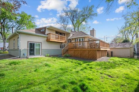 1515 Rosewood Avenue Deerfield IL 60015