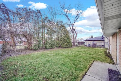 16906 Dobson Court South Holland IL 60473