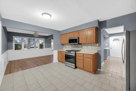 16906 Dobson Court South Holland IL 60473