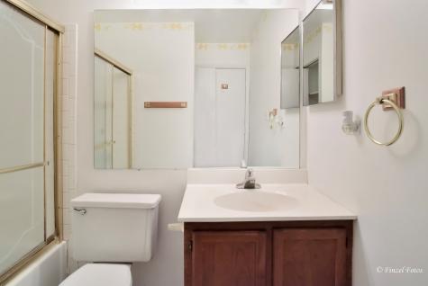 7468 Filmore Avenue Hanover Park IL 60133