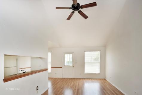 7468 Filmore Avenue Hanover Park IL 60133