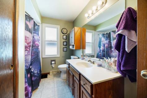 5244 170TH Street Oak Forest IL 60452