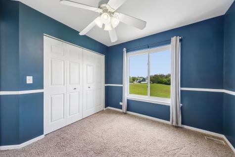 254 West Holly Court Round Lake IL 60073