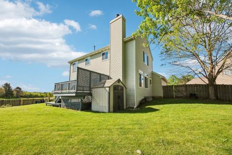 254 West Holly Court Round Lake IL 60073