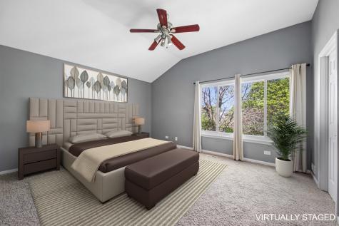 254 West Holly Court Round Lake IL 60073