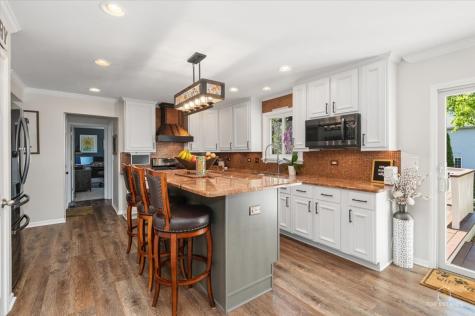 1645 Blackburn Drive Mundelein IL 60060