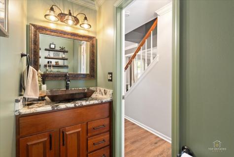 1645 Blackburn Drive Mundelein IL 60060