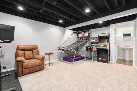 1645 Blackburn Drive Mundelein IL 60060