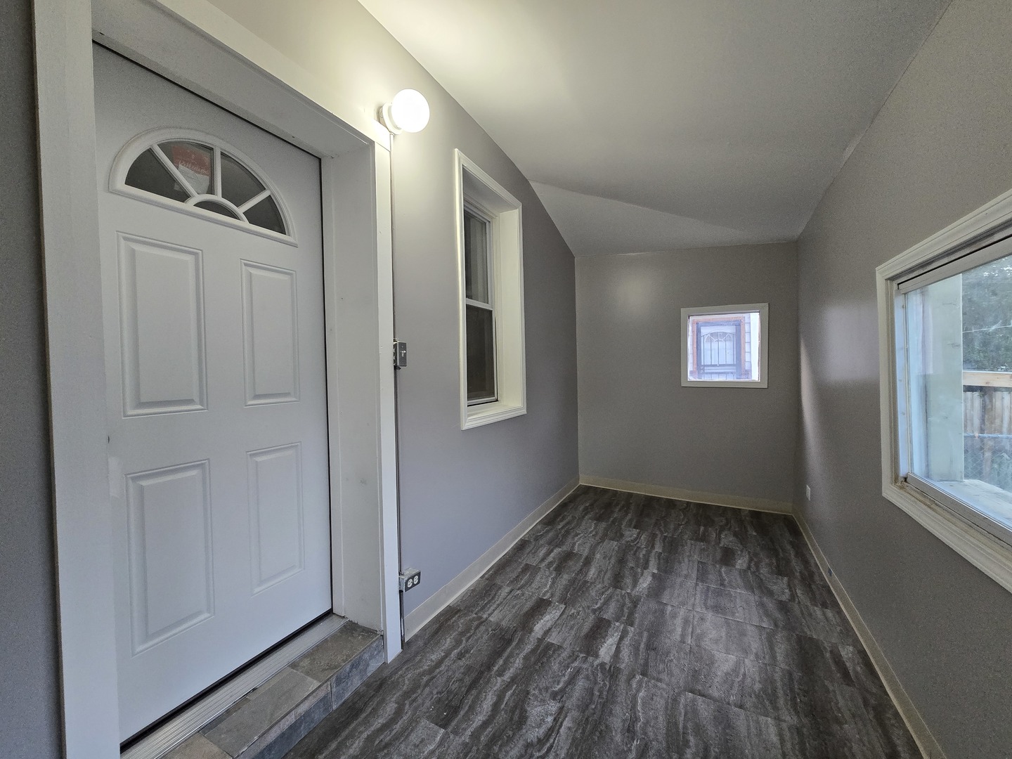 10215 South Emerald Avenue Chicago IL 60628