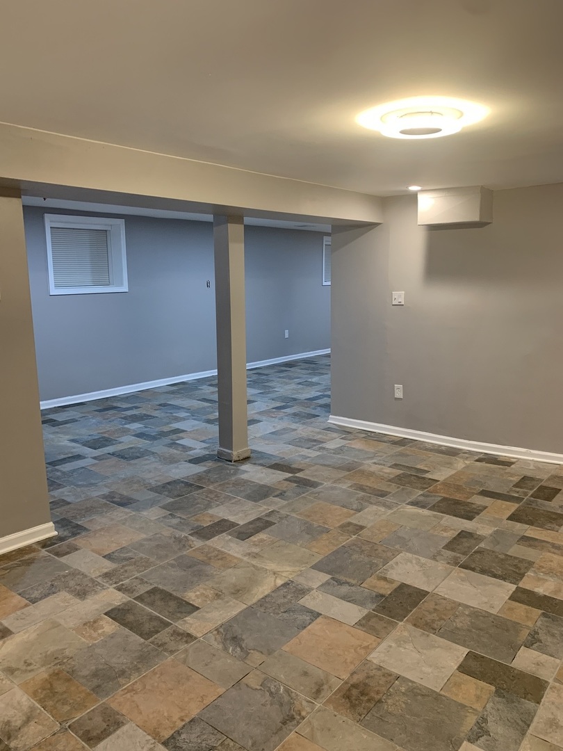 10215 South Emerald Avenue Chicago IL 60628