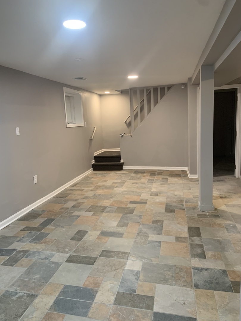 10215 South Emerald Avenue Chicago IL 60628