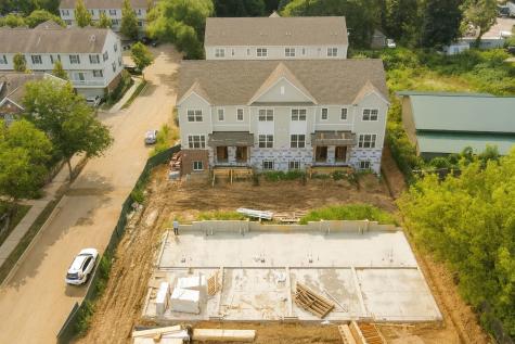 182 Eli Court Des Plaines IL 60016