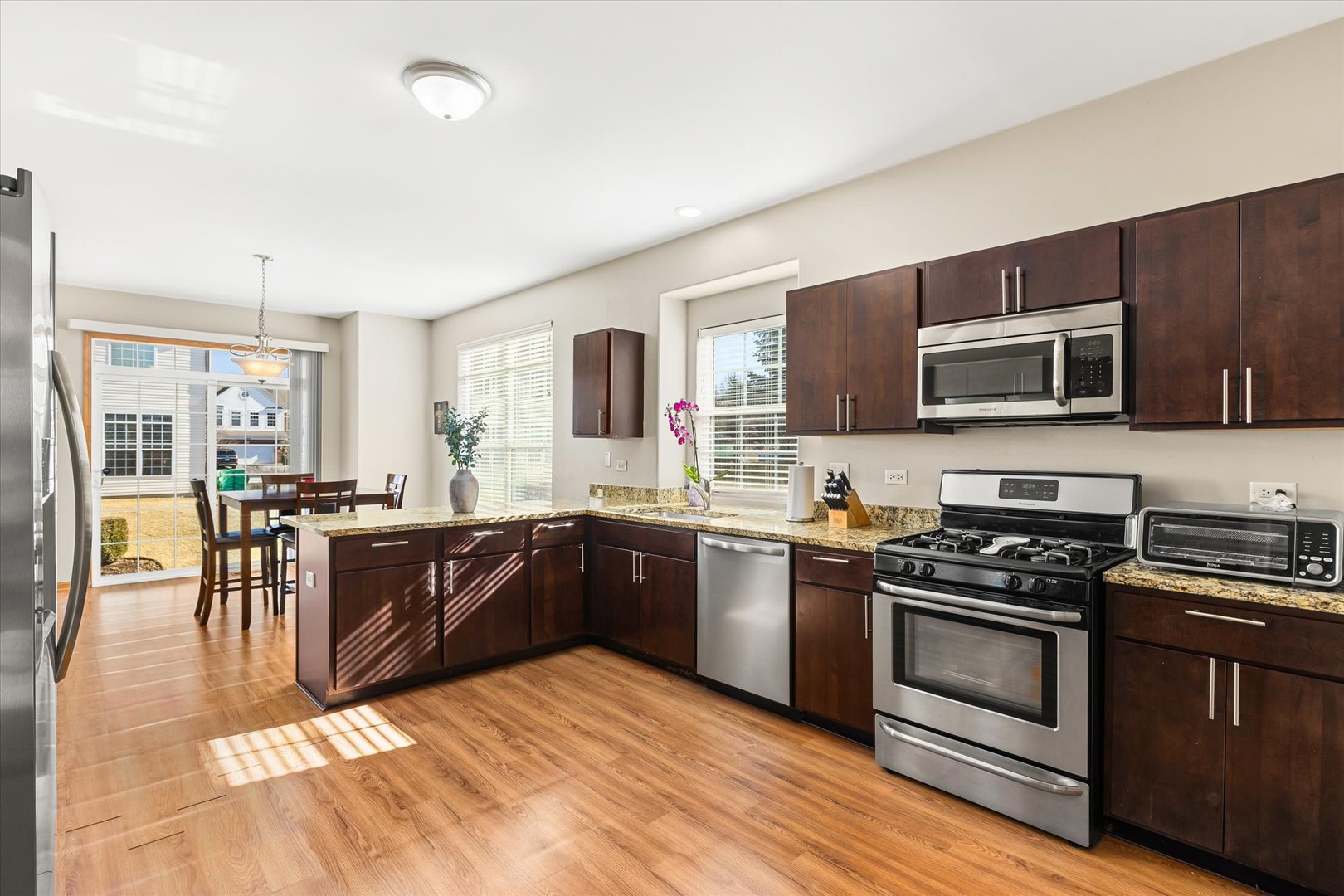 402 South Palmer Drive Bolingbrook IL 60490