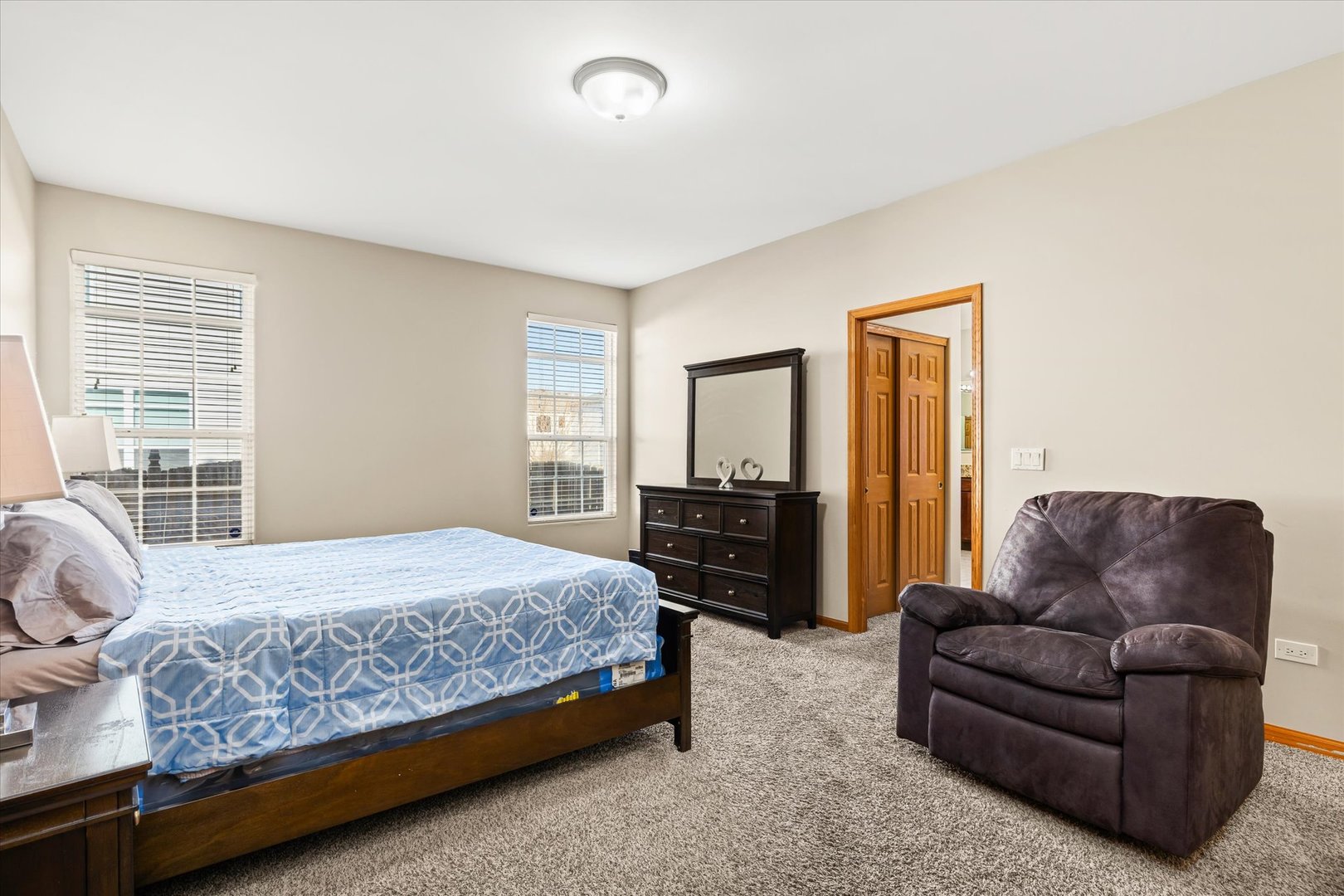 402 South Palmer Drive Bolingbrook IL 60490