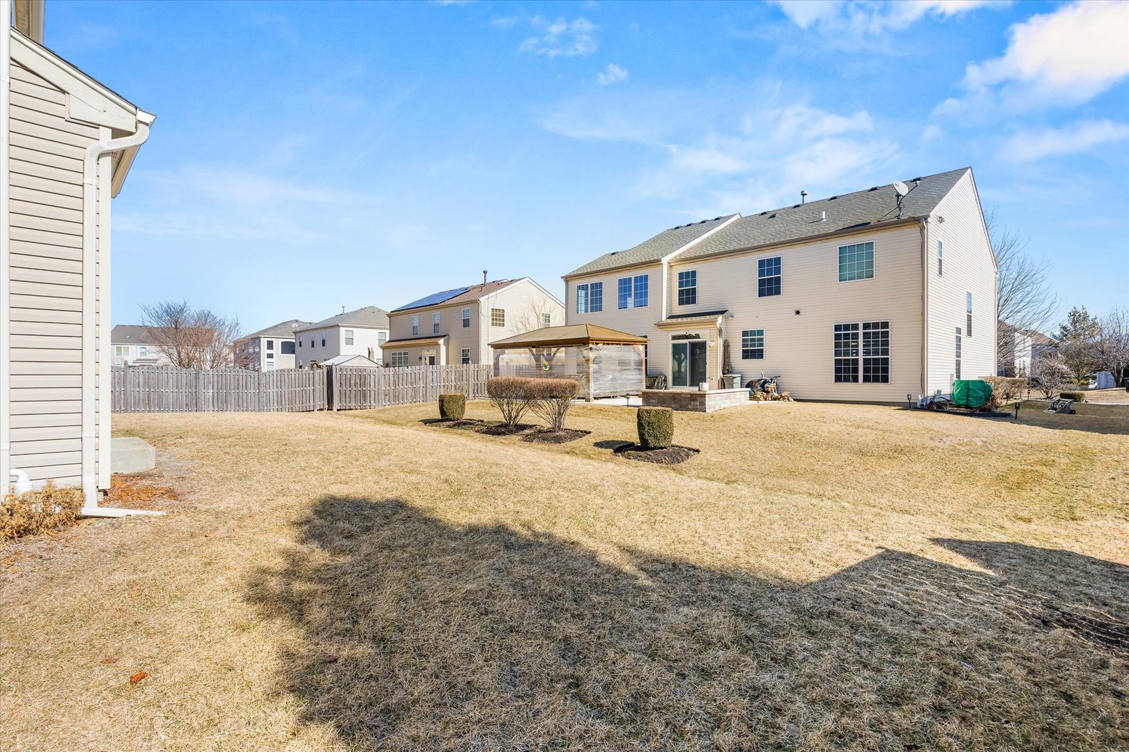 402 South Palmer Drive Bolingbrook IL 60490