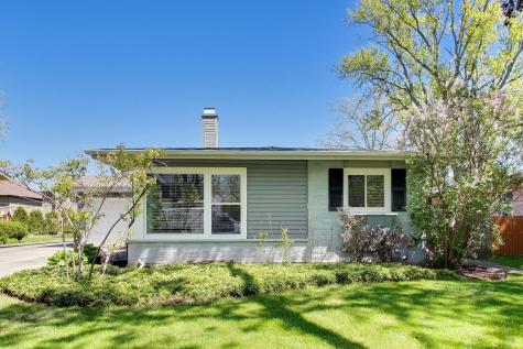 1153 Kenton Road Deerfield IL 60015